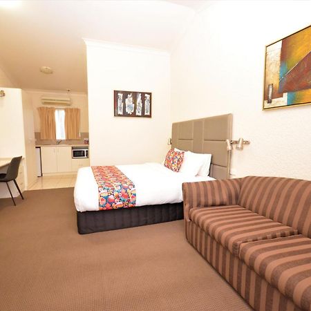 Boulevarde Motor Inn ウォガウォガ エクステリア 写真
